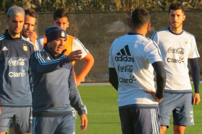 Por primera vez cara a cara: el plantel argentino se reunirá con Sampaoli en AFA