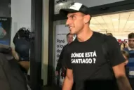 Eliminatorias: un jugador de la Selección llegó al país pidiendo por Santiago Maldonado