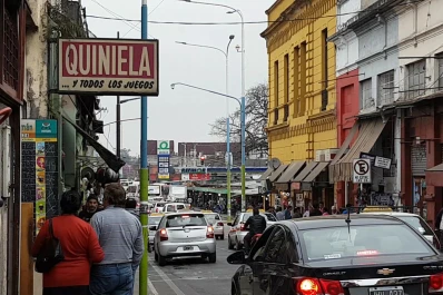 Cinco historias de El Bajo, el primer “shopping” de Tucumán
