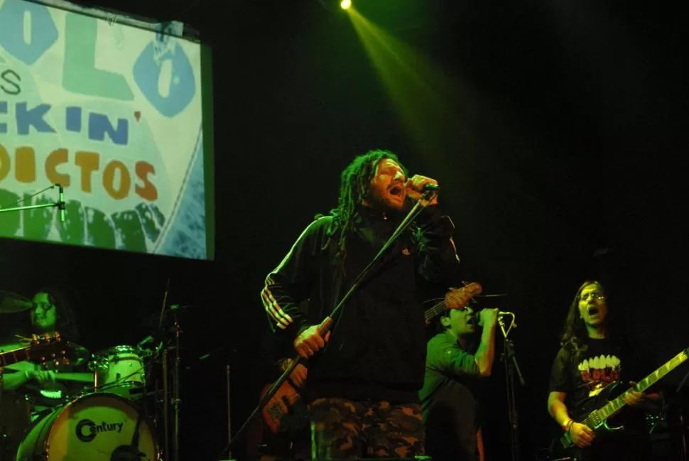 FRONTMAN DE BARRIO SUR. Rolo Marín fue el emblema de la 448. 