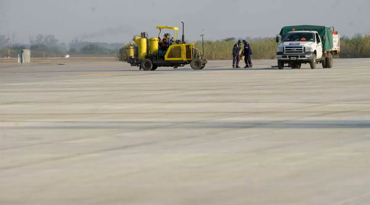 EN CEVIL POZO. Se espera que al mediodía, el presidente Mauricio Macri inaugure obras y hable desde el aeropuerto Teniente Benjamín Matienzo.