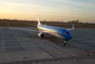 Chau Termas: aterrizó el primer vuelo tras la reapertura del aeropuerto de Tucumán
