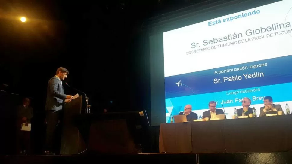 CONECTIVIDAD. Giobellina destacó la capacidad operativa que tiene el aeropuerto Benjamín Matienzo. Ente tucumán turismo 