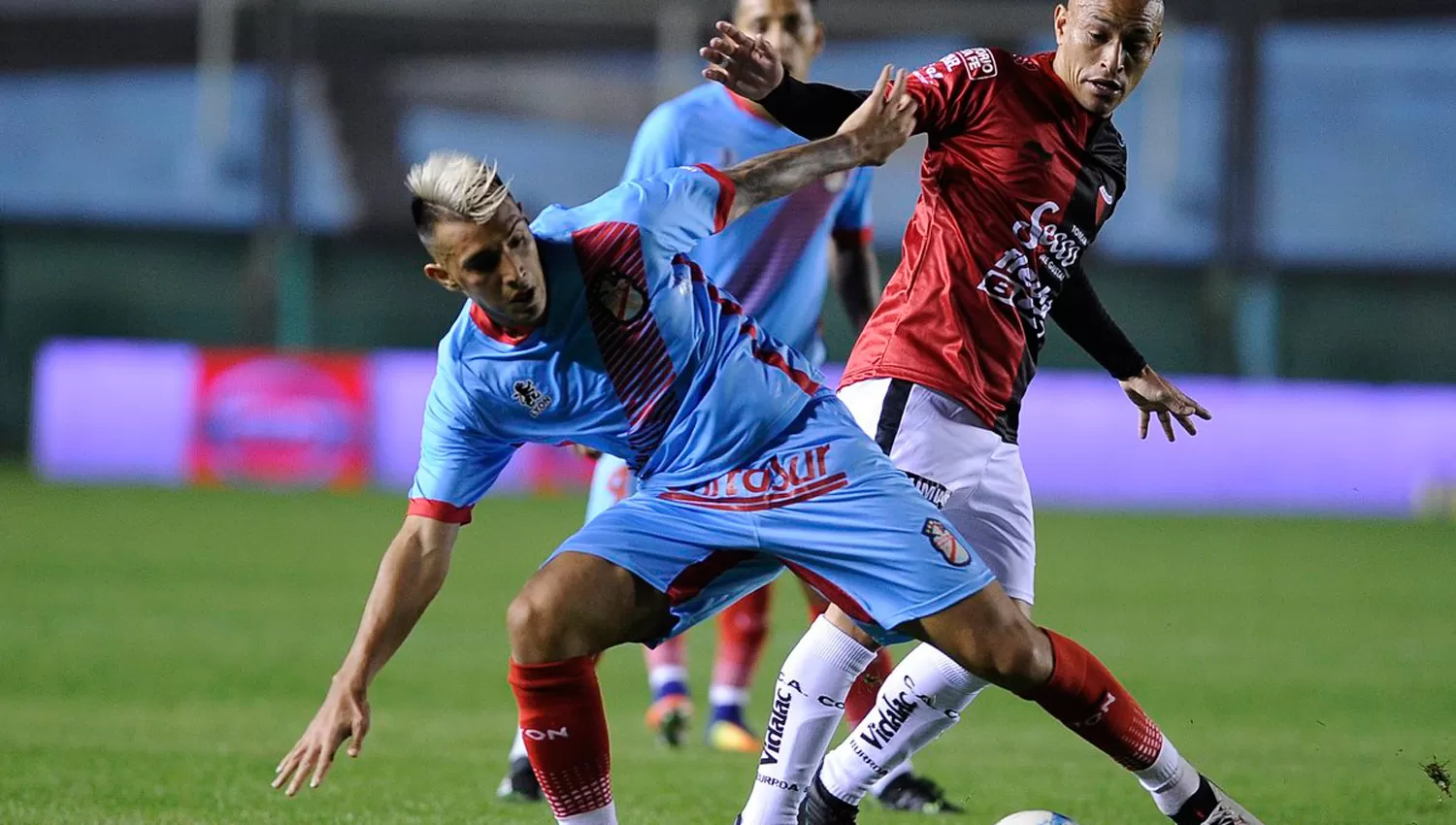 COLÓN  VS ARSENAL (FOTO SPORTS CENTER)