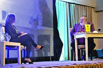 Lanata homenajeó a Alberdi y a la Libertad