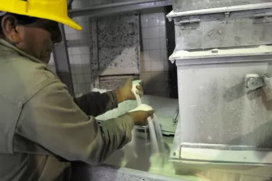 Los industriales afirmaron que el Concejo Deliberante de Córdoba discrimina al azúcar