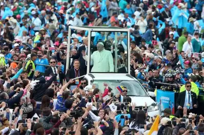 “La Iglesia debe ser zarandeada”, dice Francisco