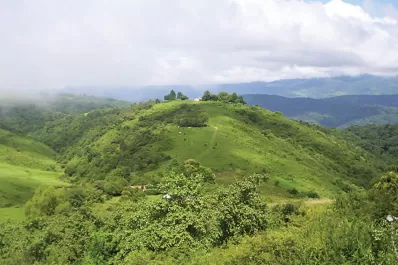 Rige una alerta por viento zonda en la zona oeste de Tucumán