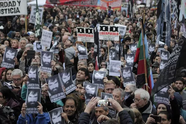 ¿Por qué todos debemos preguntarnos dónde está Santiago Maldonado?
