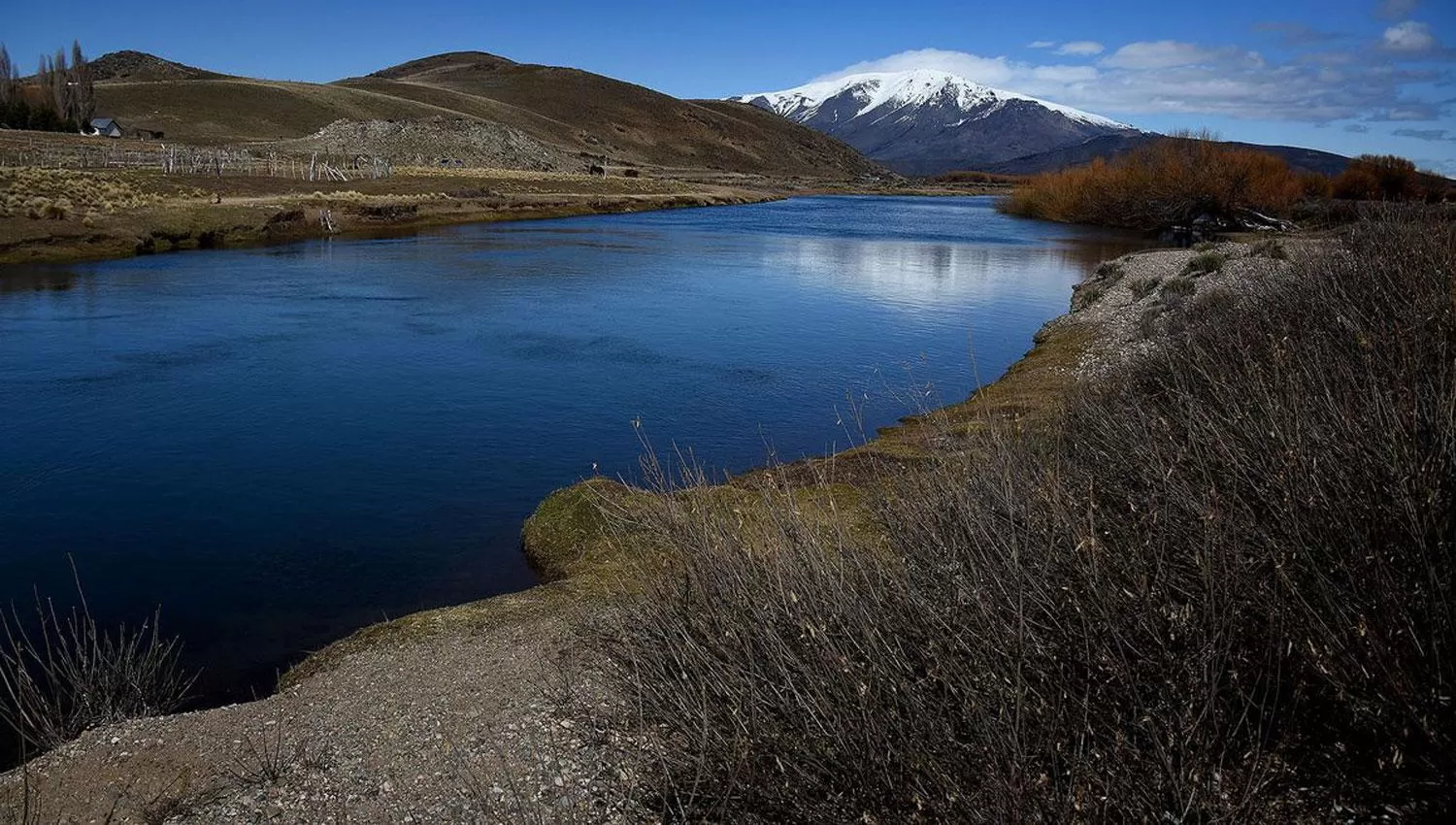 RÍO CHUBUT. Los rastrillajes se realizan cerca de este río. FOTO TOMADA DE INFOBAE
