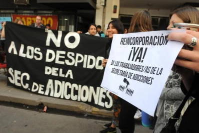 Llevan 10 meses sin cobrar sus haberes