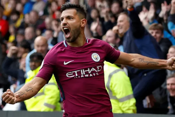 El Kun Agüero marcó un triplete en la goleada del Manchester City al Watford