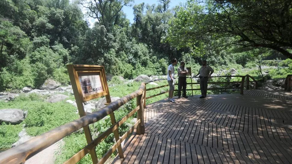 HACÉ PLANES. Una buena caminata con la familia o amigos es un plan ideal para el fin de semana. LA GACETA / FOTO DE OSVALDO RIPOLL