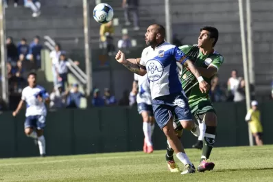 San Jorge falló en la definición y perdió con Juventud