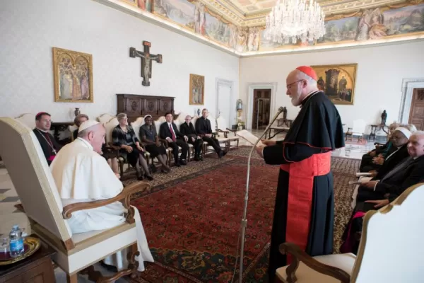 El Papa dijo que la Iglesia llegó tarde a la lucha contra el abuso