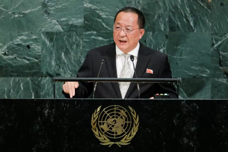 HABRÁ RESPUESTA. Ri Yong Ho advirtió que su país tomará represalias. reuters