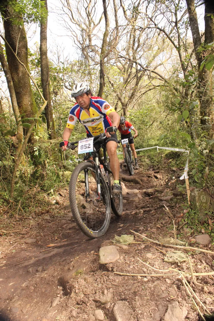 EXPERIMENTADO. El “profe” Jesús Durán irá por el título en Master D1. foto de raúl carranza