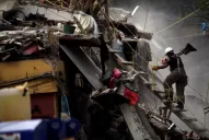 Felipe González pide a los líderes catalanes volver a la legalidad