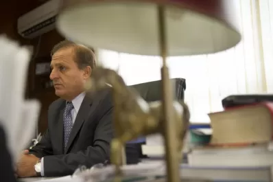 El fiscal Brito insiste en que Cortalezzi debe ser indagado por un caso de la Caja