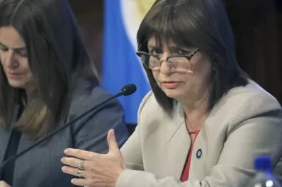 Patricia Bullrich: estamos buscando a Santiago y lo vamos a seguir haciendo