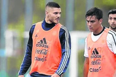 Dybala: tengo la fortuna y el placer de jugar con Icardi en la Selección