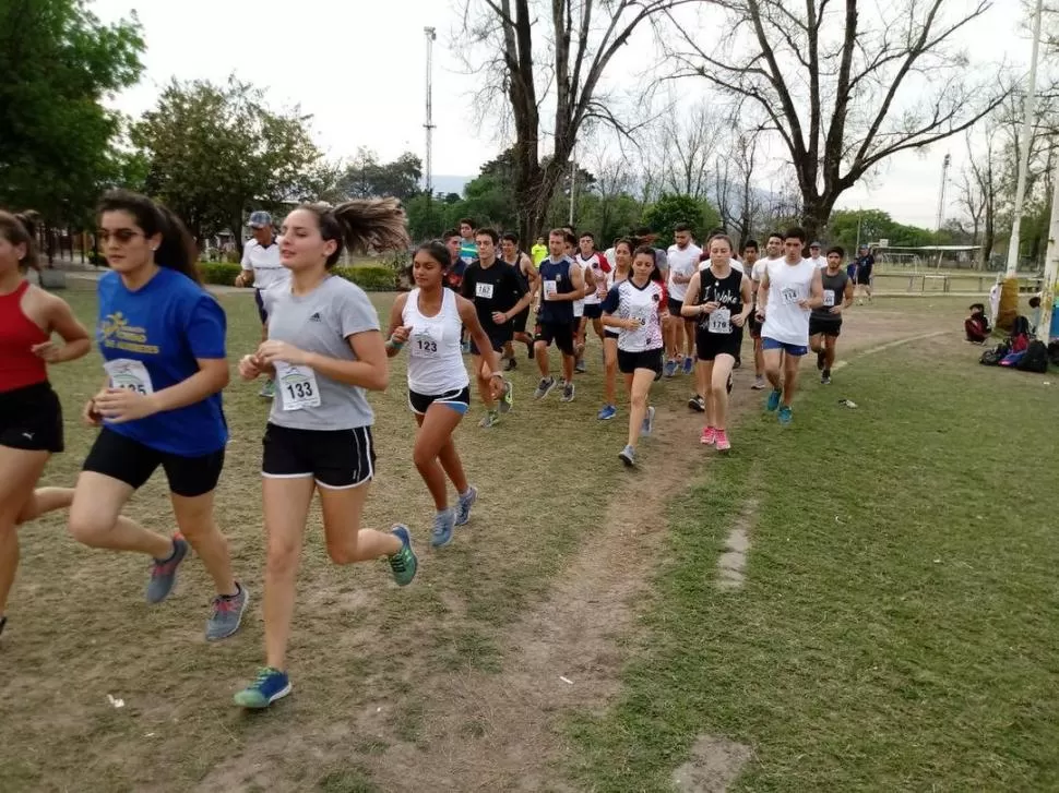 EVALUATIVO. Fueron 29 los inscriptos para el torneo que se hizo en CEF 18.  