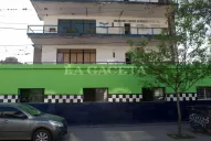 Investigan a dos mujeres relacionadas con el preso que abandonó la celda en patrullero