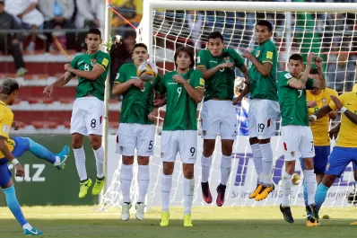 Brasil no pudo contra el arquero Carlos Lampe, de Bolivia, y se llevó un empate desde