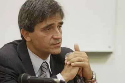 Un triunfo del macrismo complicaría las finanzas provinciales, dice Yedlin