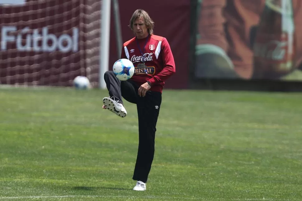 NEGATIVO. Gareca nunca ganó en La Bombonera desde que se fue de Boca. Reuters