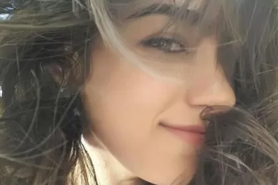 La joven que asesinó a sus hijos está sedada y espera ser revisada