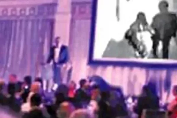 Como en Relatos Salvajes: un novio reveló la infidelidad de su mujer, en su casamiento