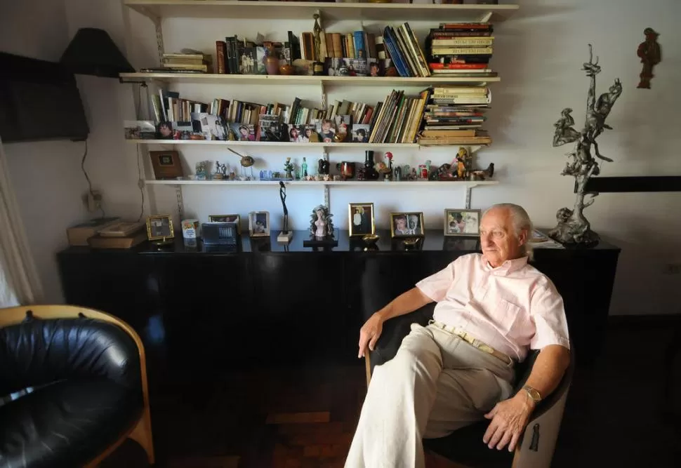 VIEJOS CONFLICTOS. Fénik afirma que las crisis nacieron con la Patria. LA GACETA / FOTO DE INÉS QUNTEROS ORIO.-