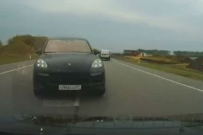 Protagonizó un terrible accidente con su auto y grabó su propia muerte