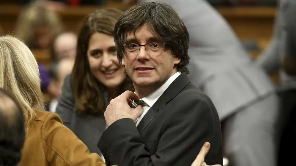 Los separatistas elevan la presión sobre Puigdemont