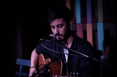 Renzo Cecenarro: “Migmatita” juega con la fusión del rock con el jazz