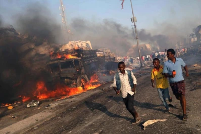 Somalia, asolado por hambre guerras, sufre su peor atentado