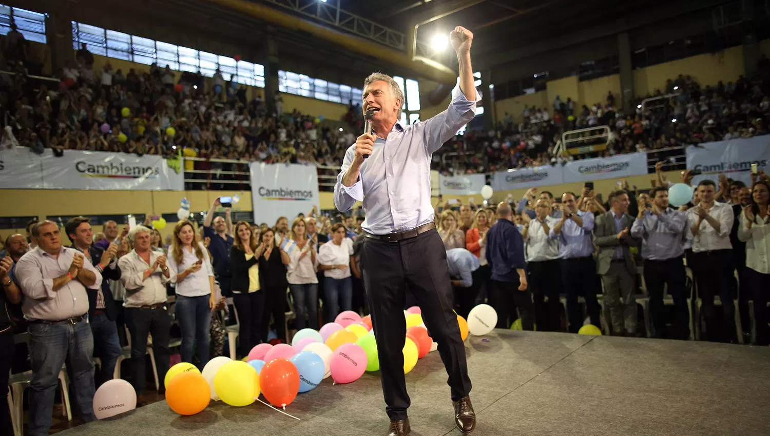 El presidente Macri, durante un acto de campaña en Santa Fe. FOTO DE ARCHIVO. 