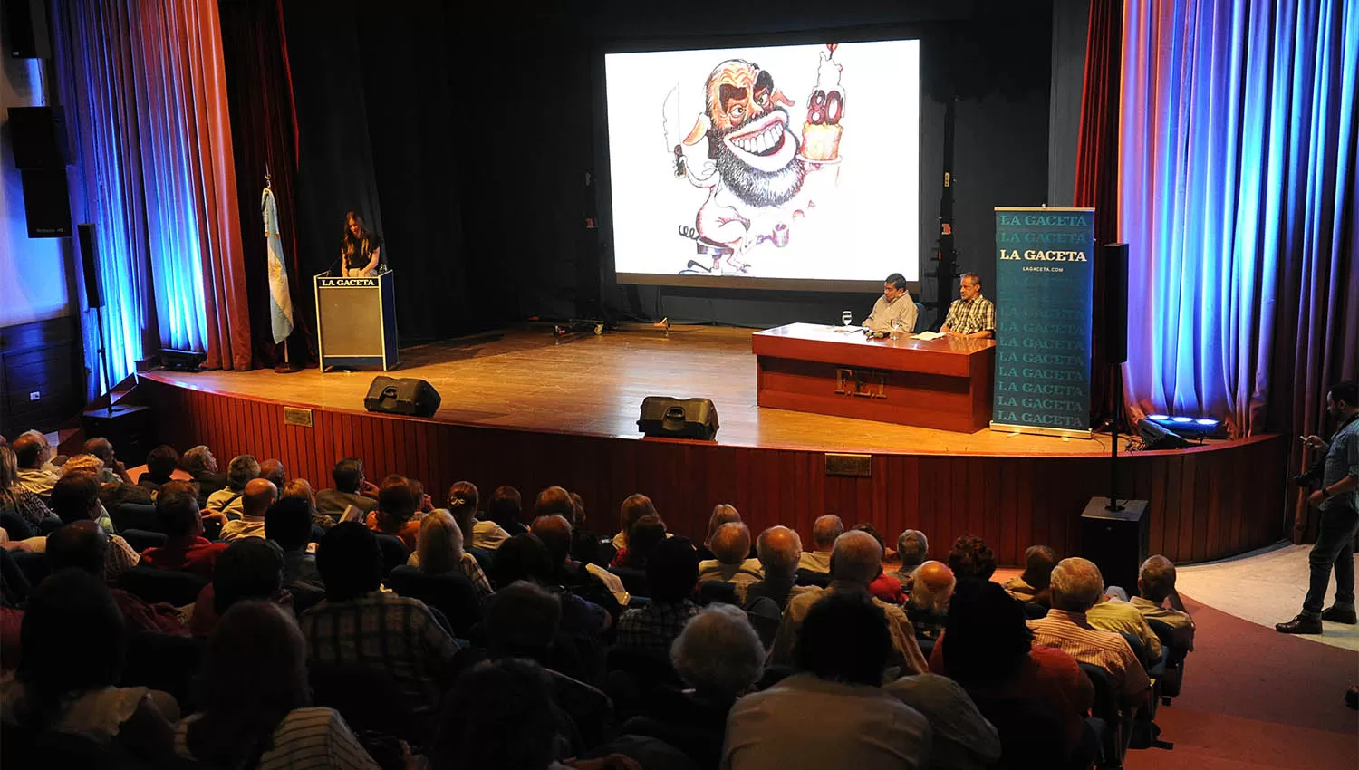 OBRA. Presentación del libro La memoria del olvido .FOTO LA GACETA/ HÉCTOR PERALTA.