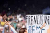 Cristina llamó a la unidad del PJ para “frenar” a Macri