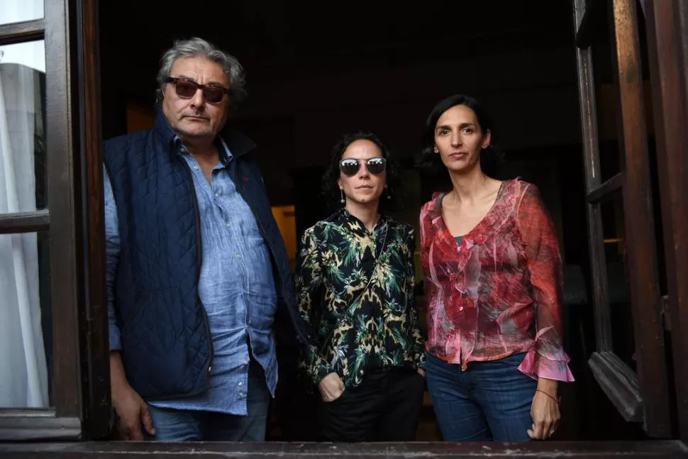 DELANTE Y DETRÁS DE CÁMARA. Claudio Rissi fue dirigido por Cecilia Atán y por Valeria Pivato en el filme. 