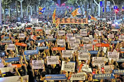 Cataluña avisa que no revoca la independencia