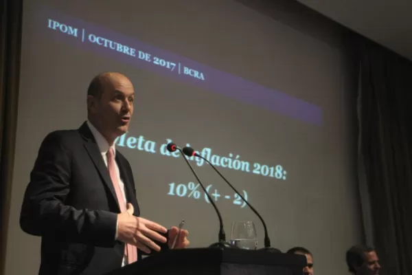 Sturzenegger reconoce que cuesta bajar la inflación núcleo