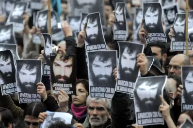 Las campañas electorales no se detuvieron a pesar de la aparición del cuerpo de Santiago Maldonado