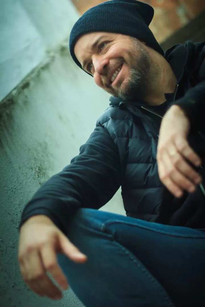 ACTIVIDAD INDEPENDIENTE. Jorge Stojan integra Canción en Movimiento. prensa