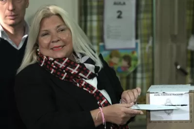 Votó Elisa Carrió y habló sobre Santiago Maldonado: rezo por él; Dios lo tiene en sus manos