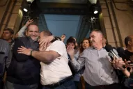 El Gobierno dice que “surfeó” la ola macrista nacional, pero le impuso un replanteo a la gestión