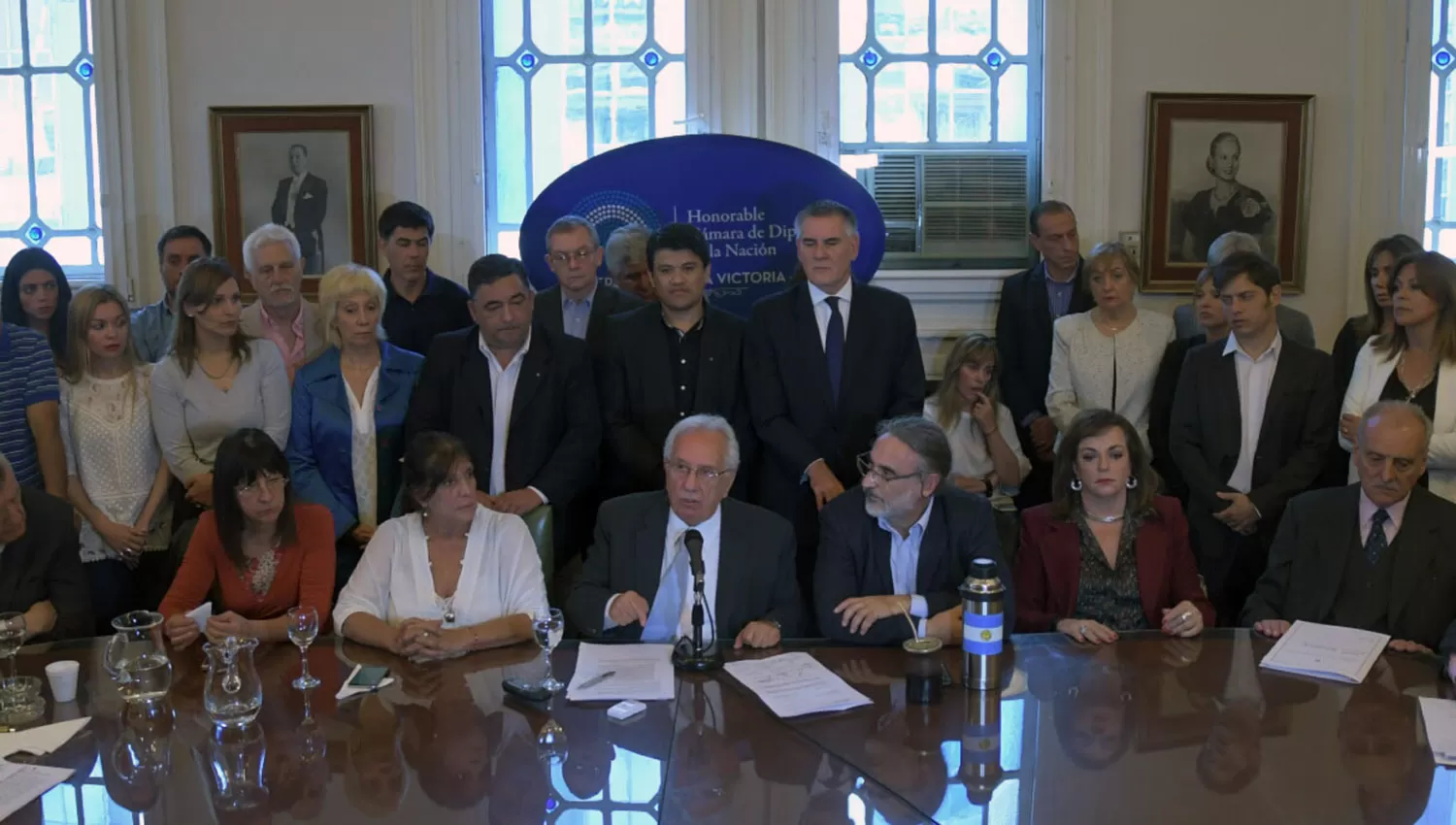 El bloque del Frente para la Victoria brindó una conferencia de prensa para fijar una posición sobre el desafuero del diputado De Vido. TELAM