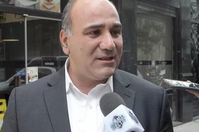 Manzur defendió a Alperovich de las acusaciones de traición: son especulaciones sin asidero