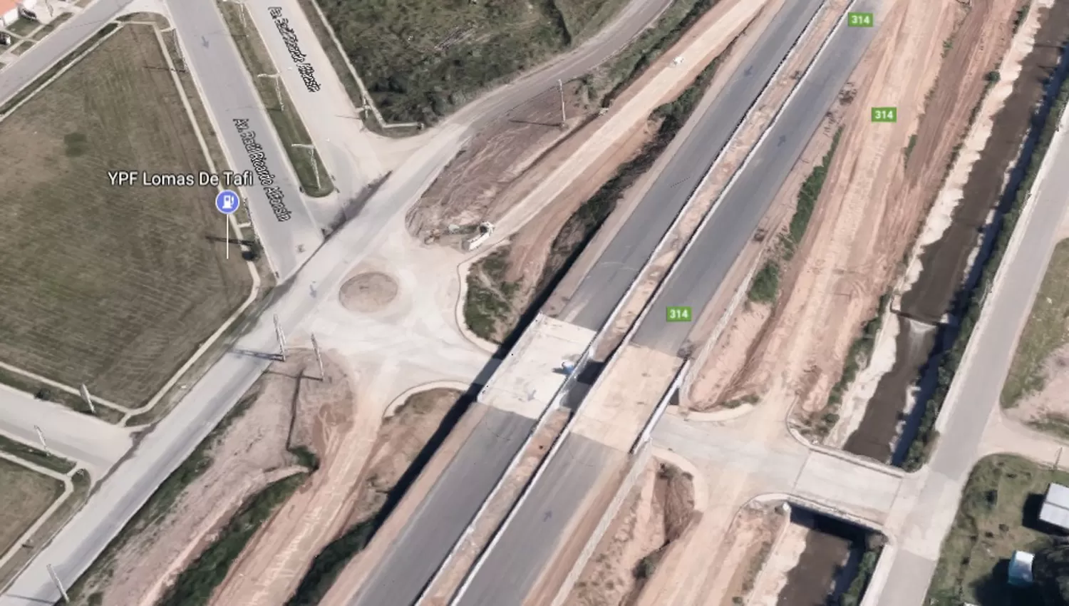 Un policía mató de dos disparos a un joven que quiso robarle a una mujer